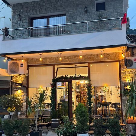 Cuci B&B Berat Exteriör bild