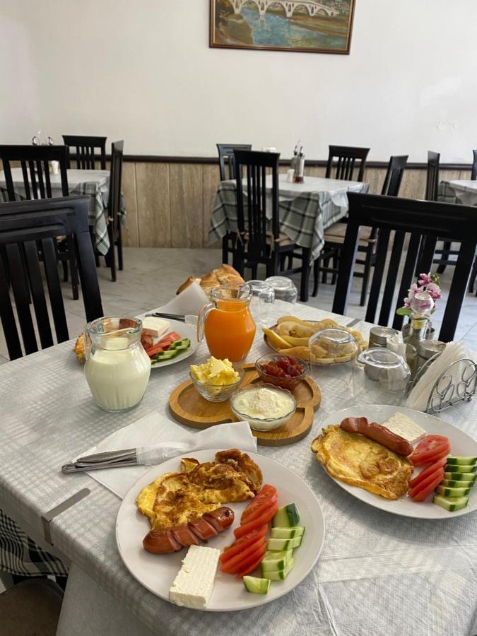 Cuci B&B Berat Exteriör bild