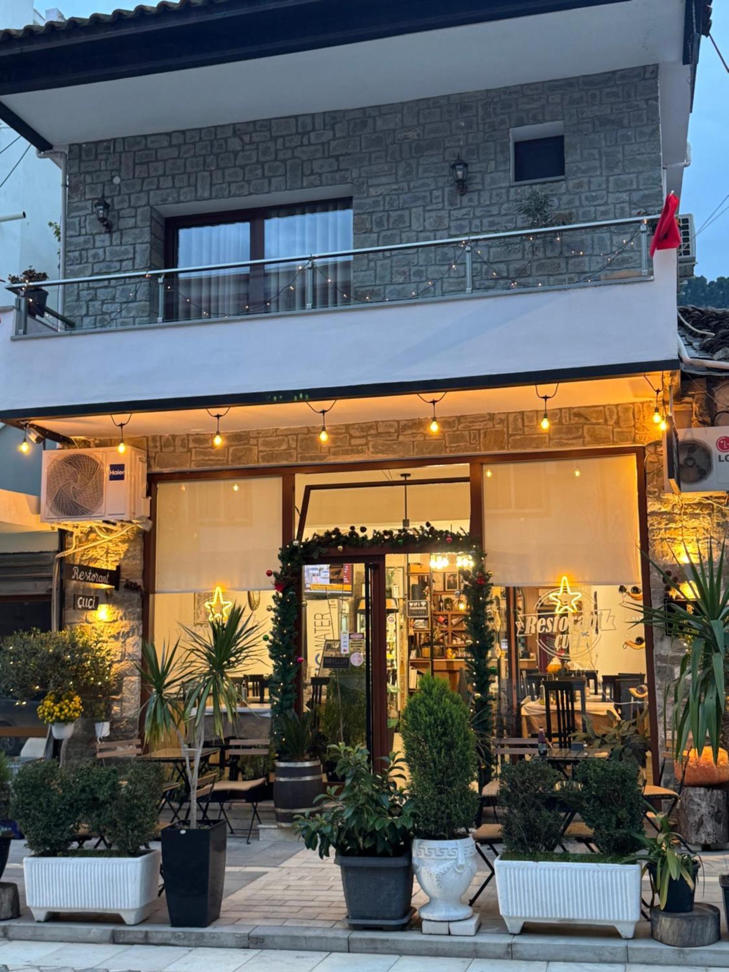 Cuci B&B Berat Exteriör bild